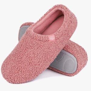 Women's Fuzzy Curly Fur Memory Foam Loafer
Slippers with Polar Fleece Lining